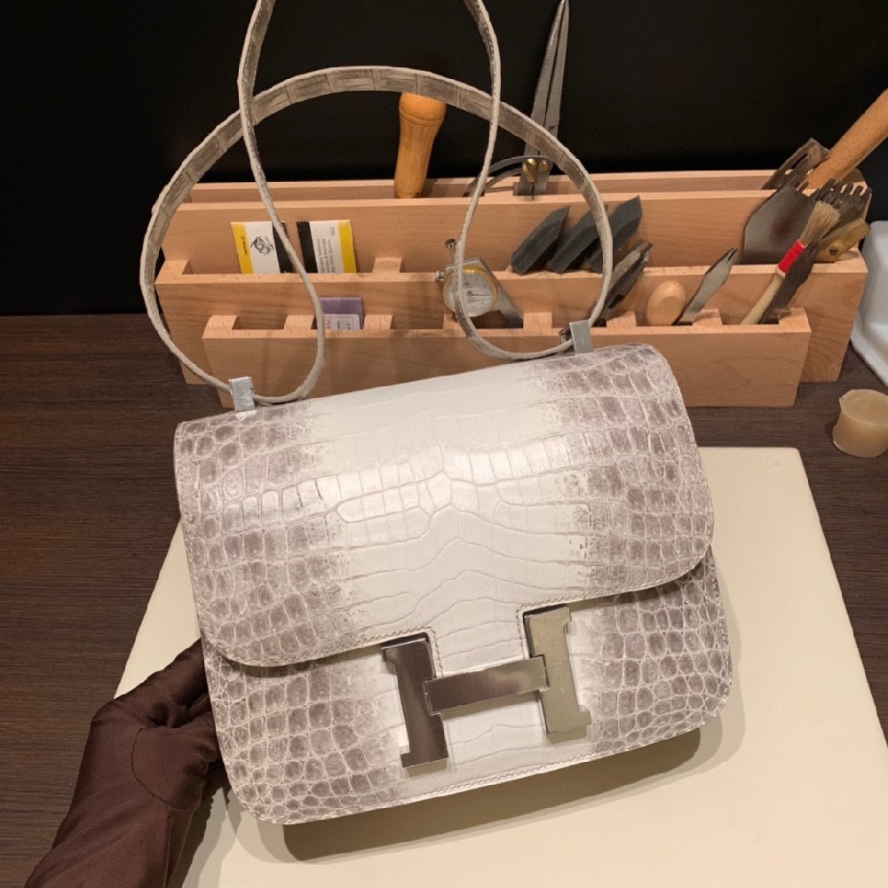 法国HCP顶级雾面两点尼罗鳄   Constance 24cm  Matte Niloticus  Himalaya 喜马拉雅 银扣 人间极品呀～女人都无法拒绝的喜马拉雅！