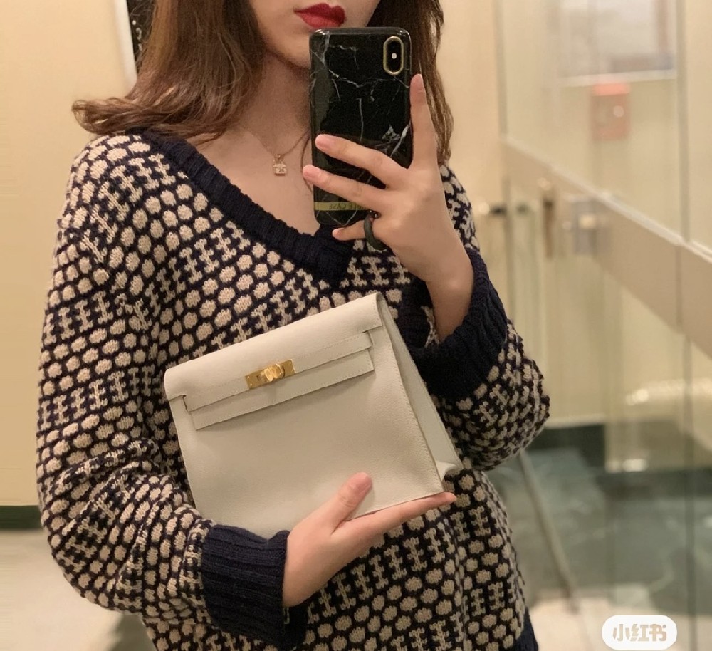 多种背法 凹不同造型